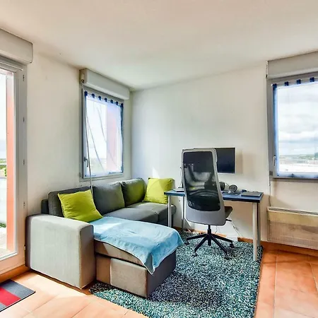 *balcon* Charming For 2 People Apartment